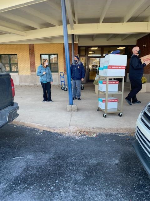 Lyter Collects 3000 Food Items! Lyter Collects 3000 Food Items!